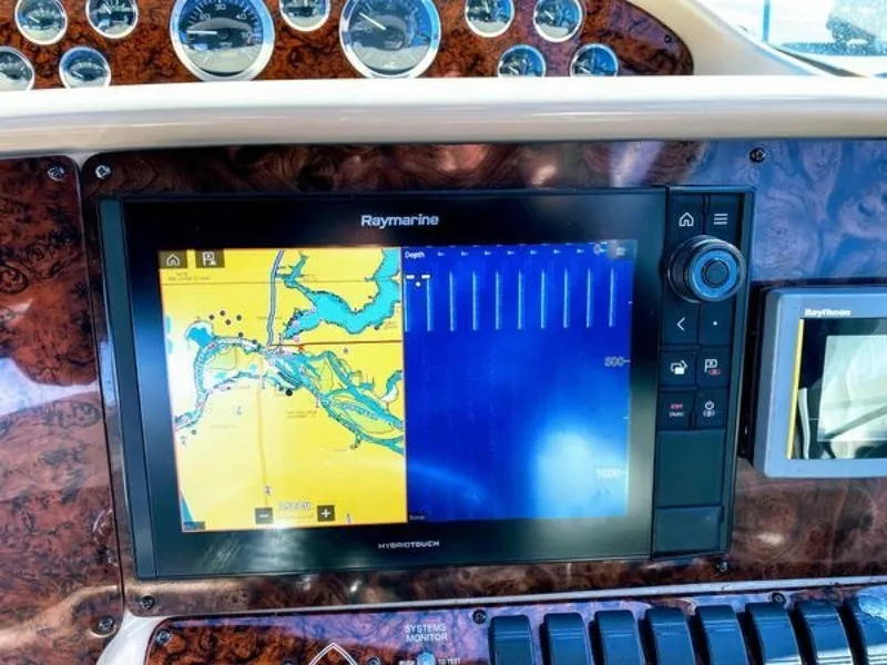 Slide: The Image of Sea Ray 370 Express 1999 - 6259227