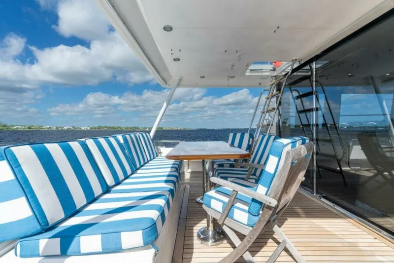 Slide: The Image of Pacific Mariner 65 Motor Yacht 2009 - 7383172