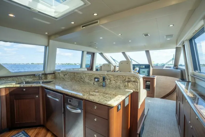 Slide: The Image of Pacific Mariner 65 Motor Yacht 2009 - 7383181