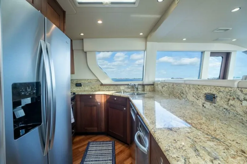 Slide: The Image of Pacific Mariner 65 Motor Yacht 2009 - 7383180