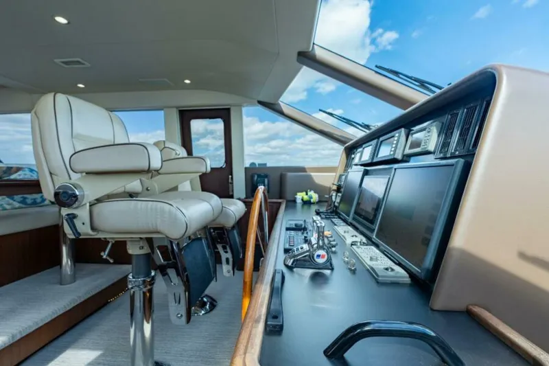 Slide: The Image of Pacific Mariner 65 Motor Yacht 2009 - 7383176