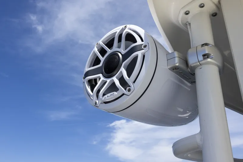 Slide: The Image of Boston Whaler 315 Conquest 2014 - 6259783