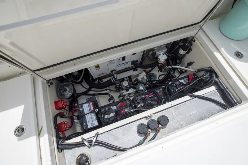 Slide: The Image of Boston Whaler 315 Conquest 2014 - 6259784