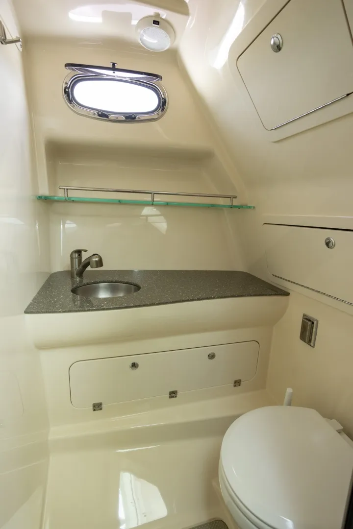 Slide: The Image of Boston Whaler 315 Conquest 2014 - 6259791