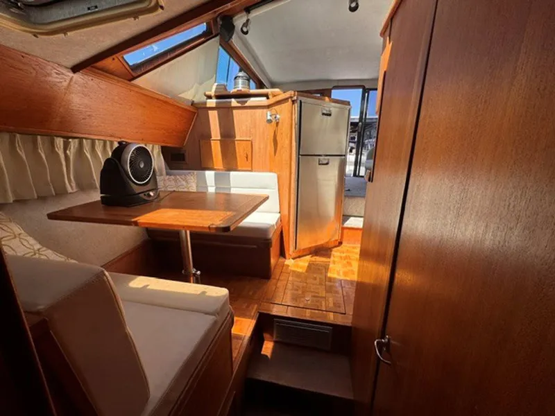 Slide: The Image of Tiara 3600 Convertible 1988 - 6260070