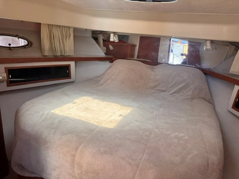 Slide: The Image of Tiara 3600 Convertible 1988 - 6260072