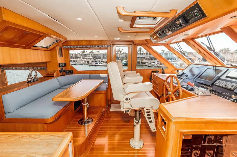 Slide: The Image of Offshore Pilothouse 2005 - 6300150