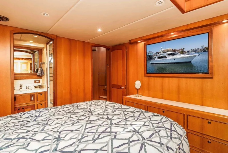 Slide: The Image of Offshore Pilothouse 2005 - 6300163