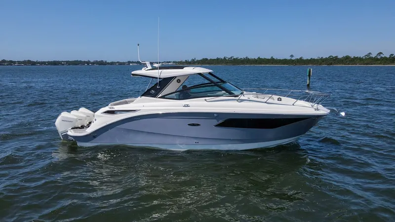 Slide: The Image of 2022 32 Sea Ray 320 Sundancer OB Raya Sunshine Exterior Profiles (13) - 6312488