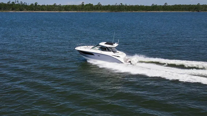 Slide: The Image of 2022 32 Sea Ray 320 Sundancer OB Raya Sunshine Exterior Profiles (19) - 6312493