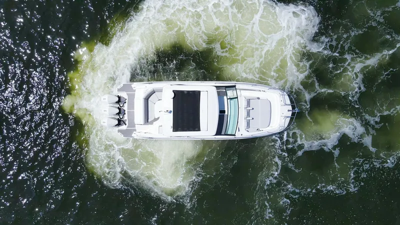 Slide: The Image of 2022 32 Sea Ray 320 Sundancer OB Raya Sunshine (27) - 6312496