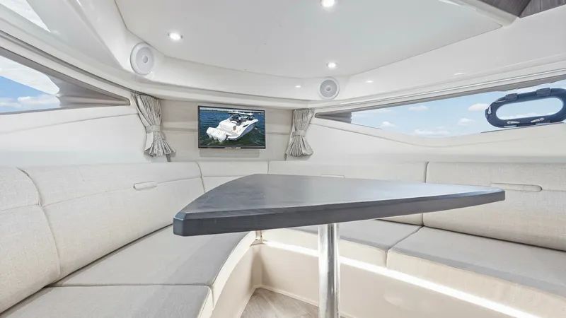Slide: The Image of 2022 32 Sea Ray 320 Sundancer OB Raya Sunshine Cabin (5) - 6312449