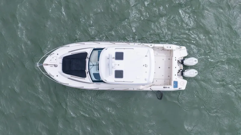 Slide: The Image of Boston Whaler 325 Conquest 2020 - 6262018