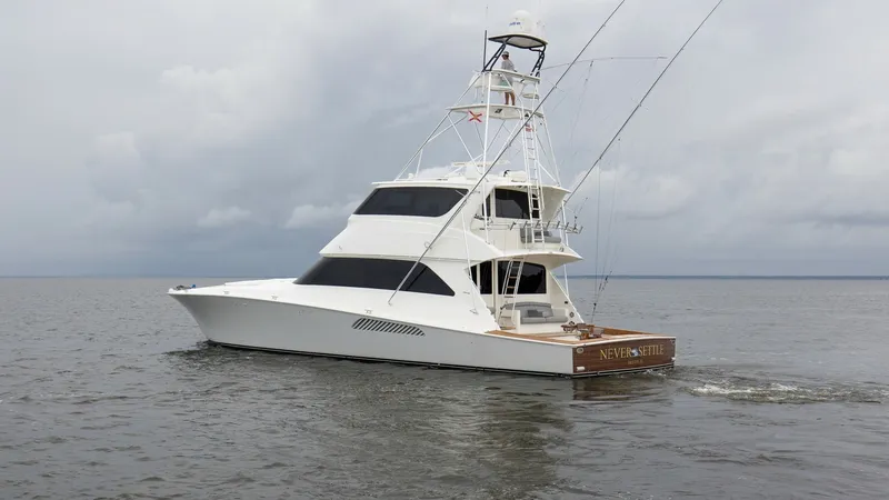 Slide: The Image of 2007 74 Viking Enclosed Bridge Never Settle Profiles - 6387869
