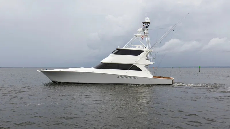 Slide: The Image of 2007 74 Viking Enclosed Bridge Never Settle Profiles (1) - 6387872