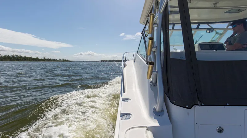 Slide: The Image of 2006 36 Wellcraft 360 Coastal Unbridled Rear Deck (3) - 6312516