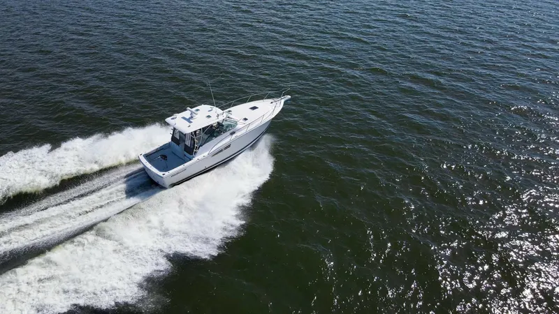 Slide: The Image of 2006 36 Wellcraft 360 Coastal Unbridled Exterior (10) - 6312541