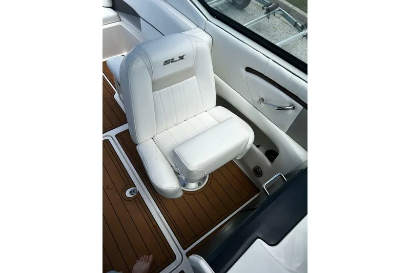 Slide: The Image of Sea Ray 270 Sundeck 2008 - 6262471