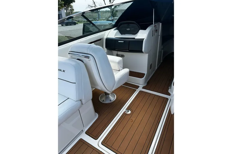Slide: The Image of Sea Ray 270 Sundeck 2008 - 6262477