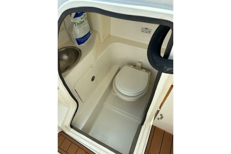 Slide: The Image of Sea Ray 270 Sundeck 2008 - 6262479