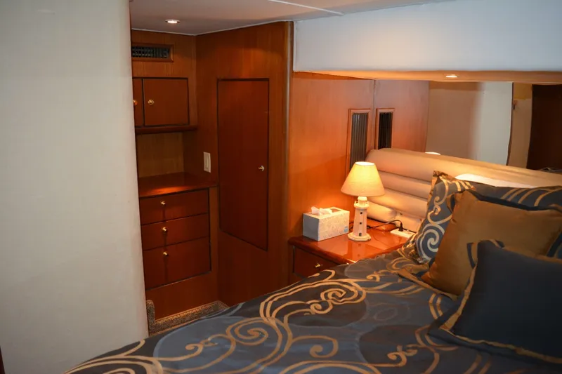 Slide: The Image of Ocean Yachts 56 Super Sport 2000 - 6262941