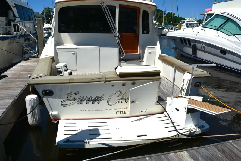 Slide: The Image of Ocean Yachts 56 Super Sport 2000 - 6262917