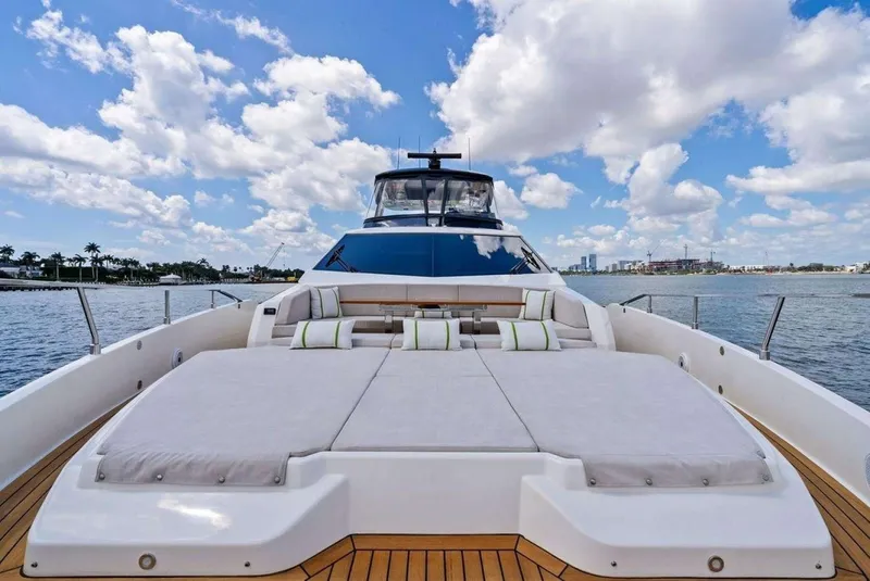 Slide: The Image of Ferretti 780 2022 - 6263033