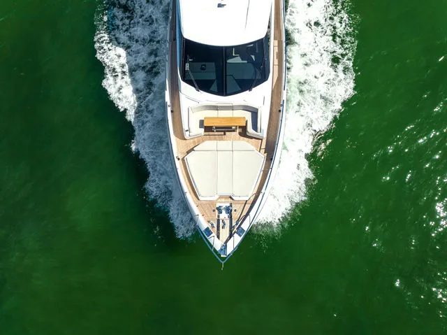 Slide: The Image of Ferretti 780 2022 - 87