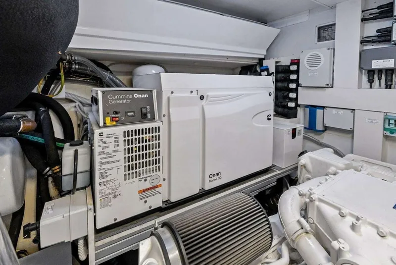 Slide: The Image of Ferretti 780 2022 - 6263070