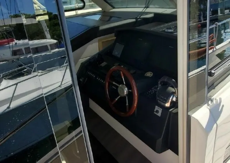 Slide: The Image of Greenline 48 Coupe Hybrid 2019 - 6263188