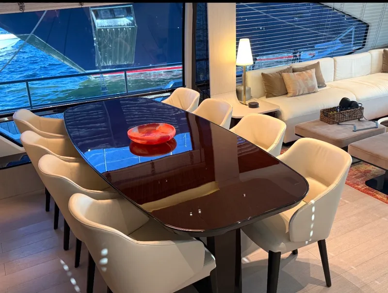 Slide: The Image of Azimut GRANDE 25M 2022 - 6268512