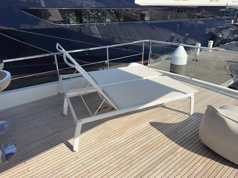 Slide: The Image of Azimut GRANDE 25M 2022 - 7527536