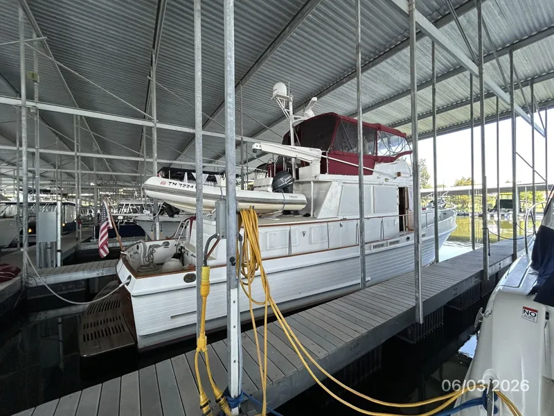 Slide: The Image of 46' Grand Banks starboard aft profile - 6284960