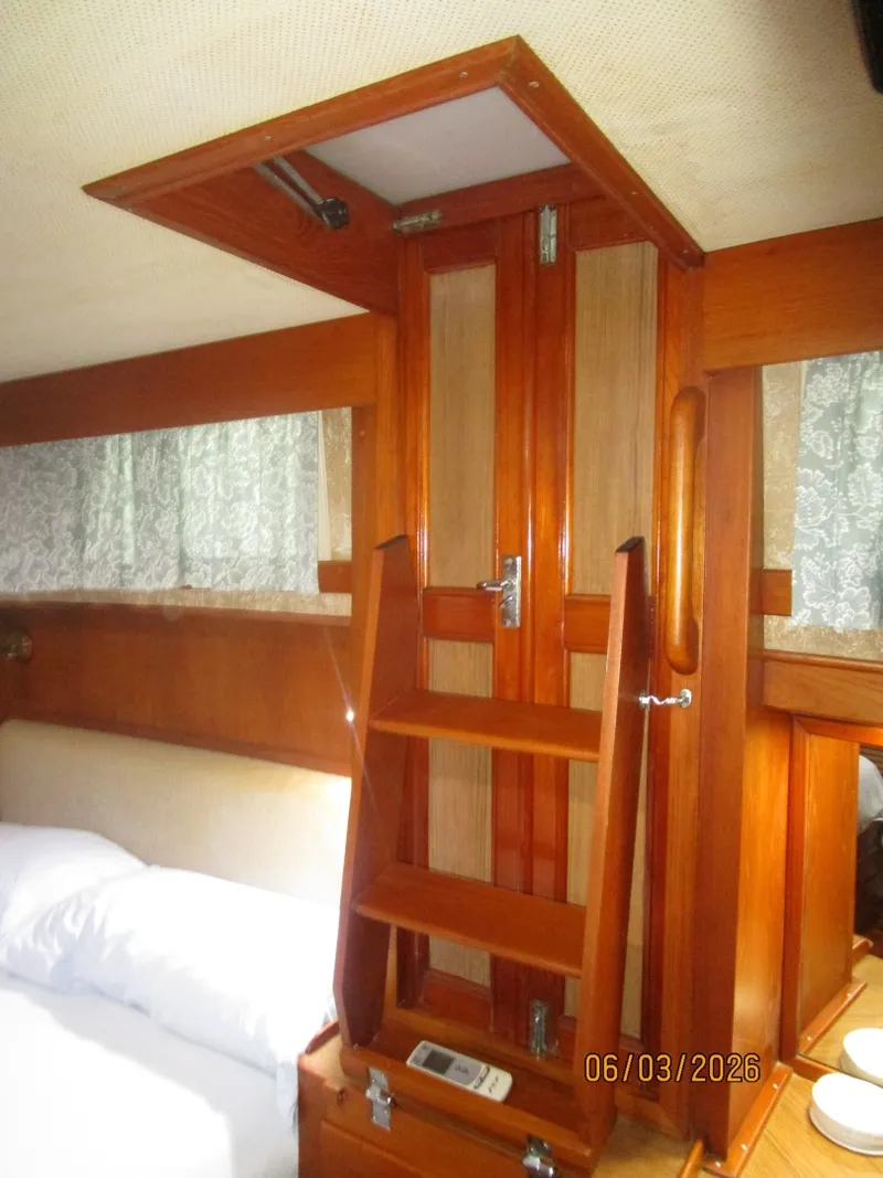 Slide: The Image of 46' Grand Banks master stateroom-aftdeck access - 6284943