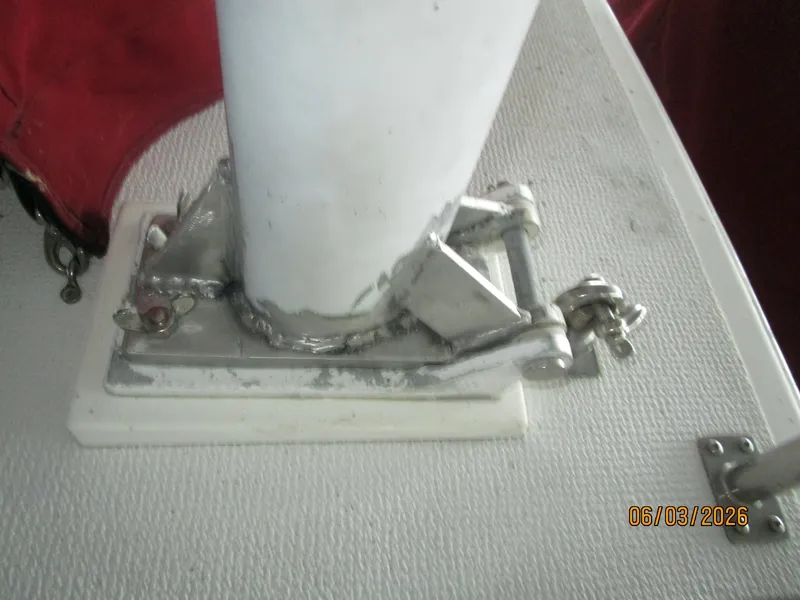 Slide: The Image of 46' Grand Banks mast base hinge - 6284935