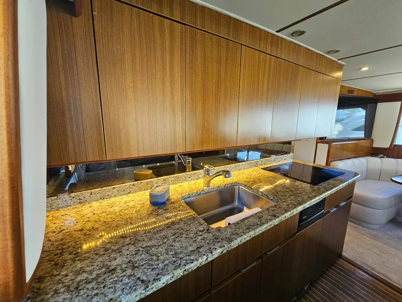 Slide: The Image of Viking 64' Sportfish Convertible 2010 - 6285177