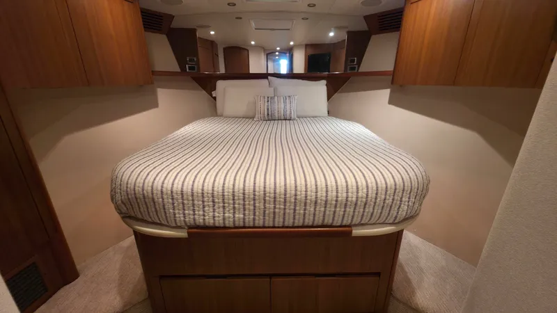 Slide: The Image of Viking 64' Sportfish Convertible 2010 - 6285189