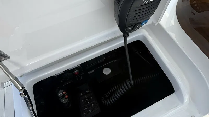 Slide: The Image of 2025 29 Valhalla Boatworks V-29 Gunpowder Radio Box - 6312391