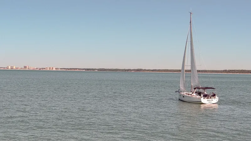 Slide: The Image of Beneteau 38.1 2023 - 6285452