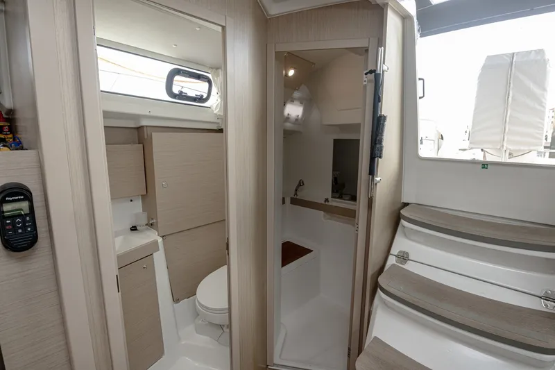 Slide: The Image of Beneteau 38.1 2023 - 6285412