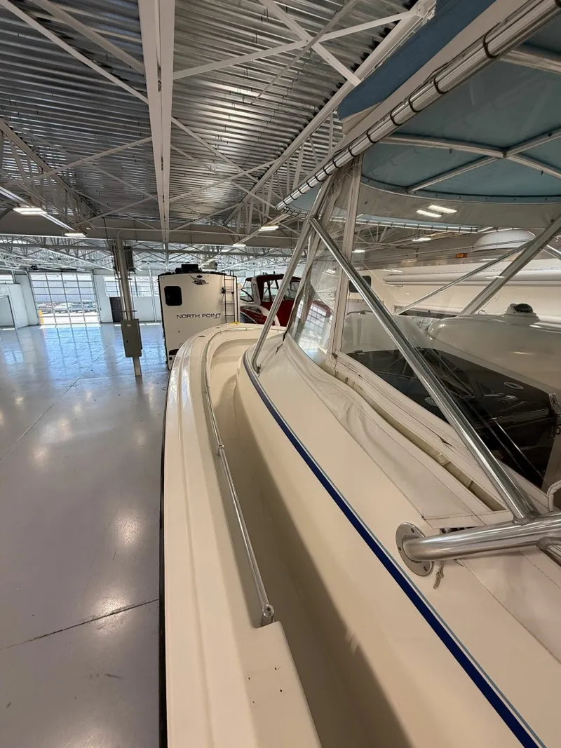 Slide: The Image of Contender 36 Fisharound 2006 - 6285603