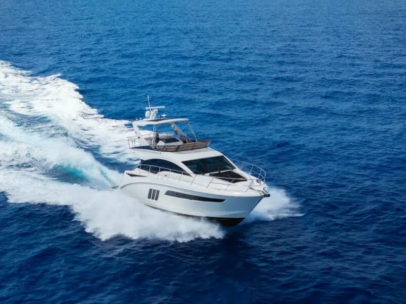 Slide: The Image of Sea Ray 510 Fly 2016 - 6285788