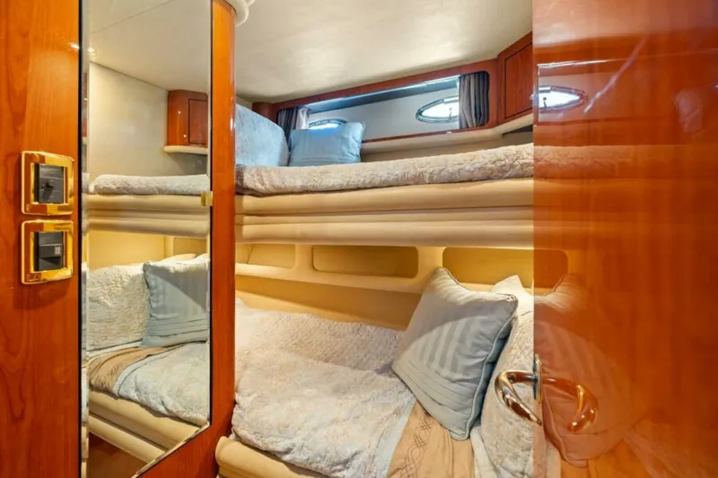 Slide: The Image of Sea Ray 540 Cockpit Motor Yacht 2001 - 6285903
