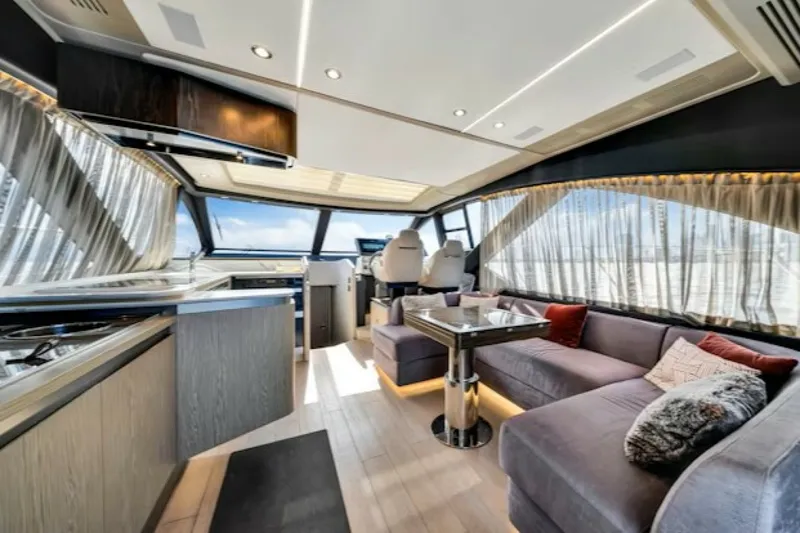 Slide: The Image of Azimut S6 SPORTFLY 2021 - 6285952