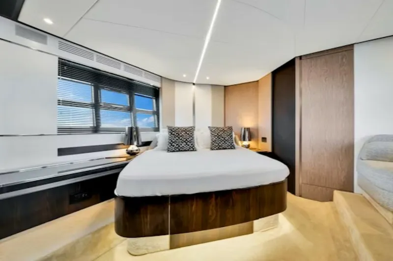 Slide: The Image of Azimut S6 SPORTFLY 2021 - 6285960