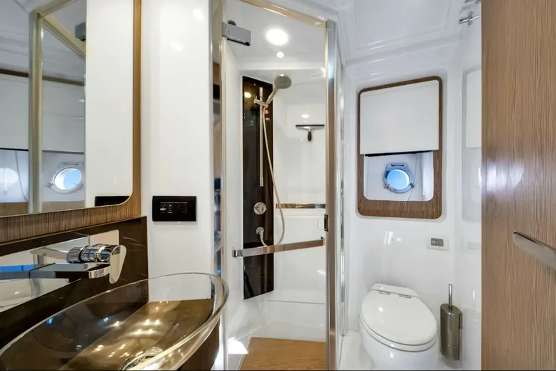 Slide: The Image of Azimut S6 SPORTFLY 2021 - 6285967