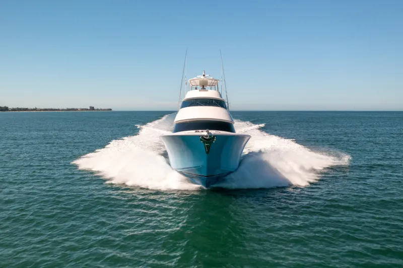 Slide: The Image of 2020 Viking 92 Skybridge Profile - 7383323