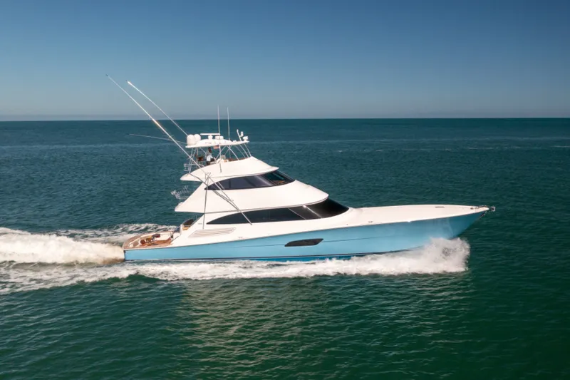 Slide: The Image of 2020 Viking 92 Skybridge Starboard Profile - 7383331