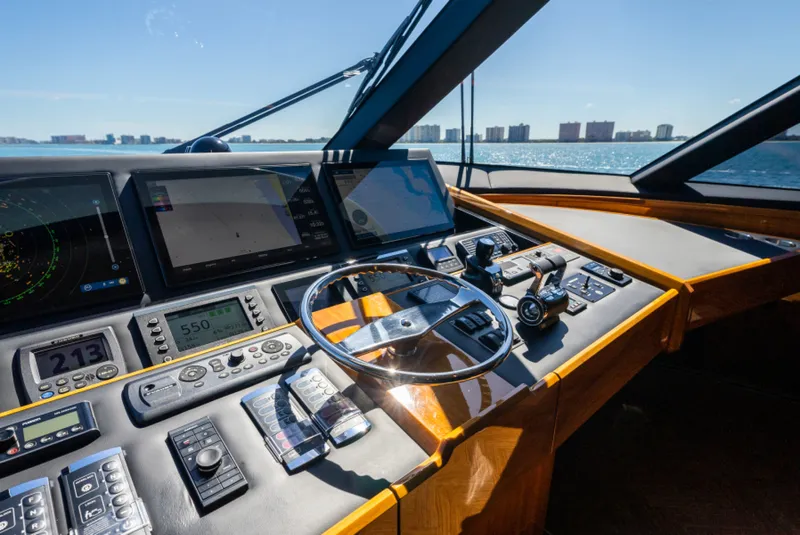 Slide: The Image of 2020 Viking 92 Skybridge Helm - 7383295