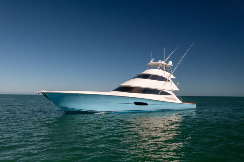 Slide: The Image of 2020 Viking 92 Skybridge Port Profile - 7383325